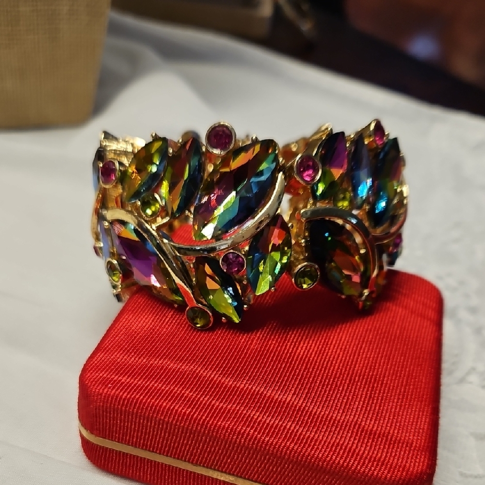 Watermelon Glass Bracelet